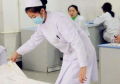上海市養老護理人員工作疲潰感、共情能力調查及相關性分析